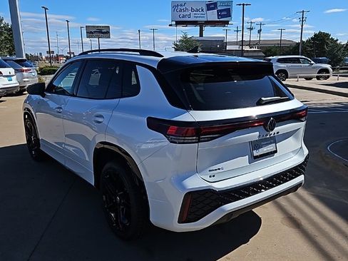 New 2026 Volkswagen Tiguan SE R-Line image 7