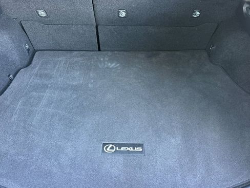 Used 2024 Lexus UX 250h FWD image 17