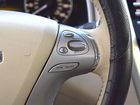 Used 2015 Nissan Murano Platinum w/ Platinum Technology Package AWD/4WD image 17