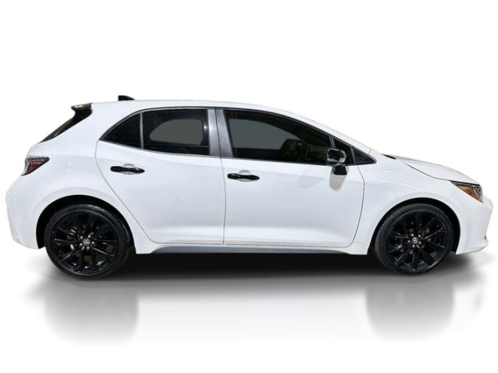 Used 2021 Toyota Corolla SE FWD image 9