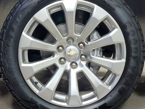 Used 2023 Chevrolet Tahoe Premier image 10