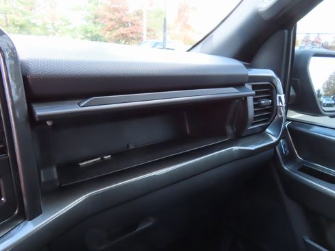 Used 2022 Ford F150 XLT w/ Equipment Group 302A High image 26