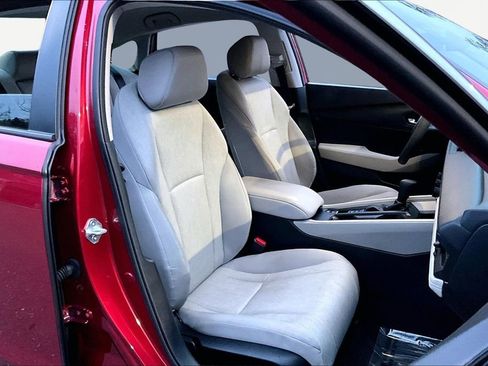 Used 2024 Honda Accord LX image 17