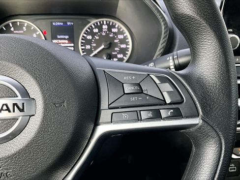 Used 2023 Nissan Sentra S FWD image 25