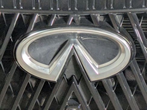 Used 2026 INFINITI QX80 Pure w/ Cargo Package AWD/4WD image 9