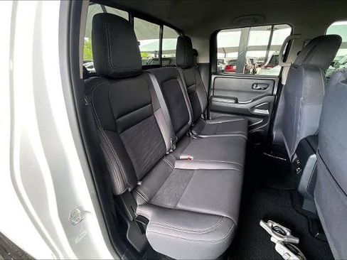 Certified 2023 Nissan Frontier SV w/ SV Convenience Package image 20