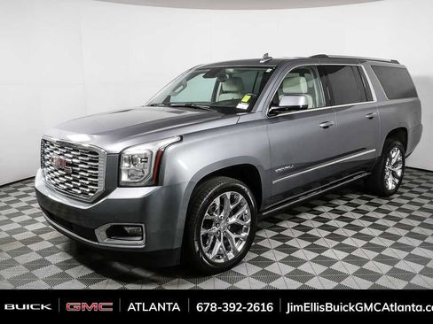 Used 2020 GMC Yukon XL Denali w/ Denali Premium Package RWD image 26