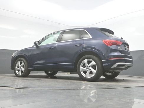 Used 2020 Audi Q3 2.0T Premium image 34