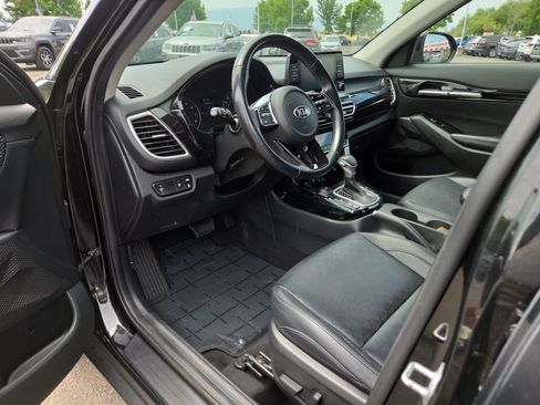 Used 2021 Kia Seltos EX AWD/4WD image 10