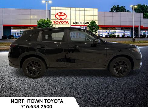 Used 2023 Honda HR-V Sport image 11