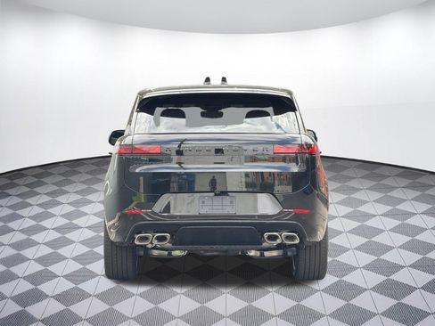 New 2026 Land Rover Range Rover Sport Dynamic SE AWD/4WD image 9