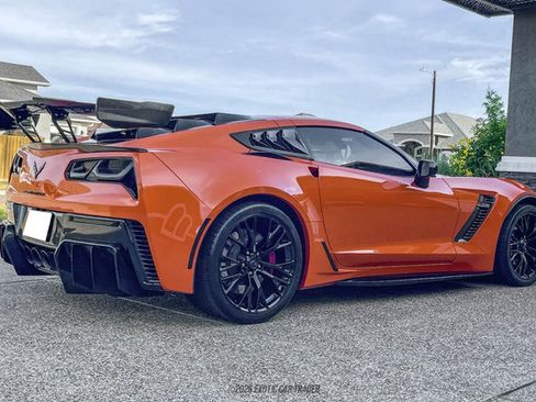 Used 2019 Chevrolet Corvette Z06 RWD image 6