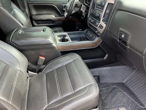 Used 2018 GMC Sierra 3500 Denali w/ Duramax Plus Package AWD/4WD image 23