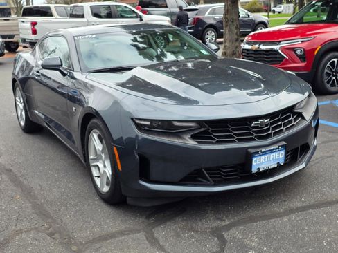 Certified 2023 Chevrolet Camaro LT image 1