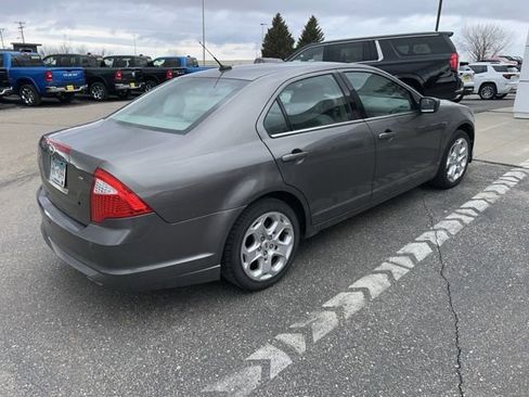Used 2011 Ford Fusion SE image 6