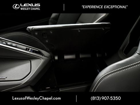 Used 2024 Chevrolet Corvette Stingray Coupe w/ Z51 Performance Package image 28