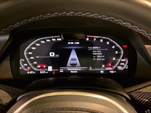 Used 2022 BMW X5 M w/ Executive Package image 24