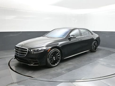 New 2025 Mercedes-Benz S 580 4MATIC Sedan image 1