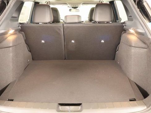 New 2026 Nissan Kicks SR w/ SR Premium Package AWD/4WD image 24