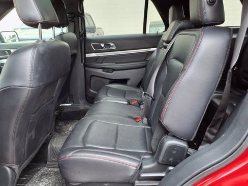 Used 2019 Ford Explorer Sport AWD/4WD image 12