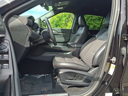 Used 2025 Ford Explorer ST-Line AWD/4WD image 13