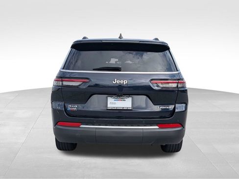 Used 2024 Jeep Grand Cherokee L Limited AWD/4WD image 5