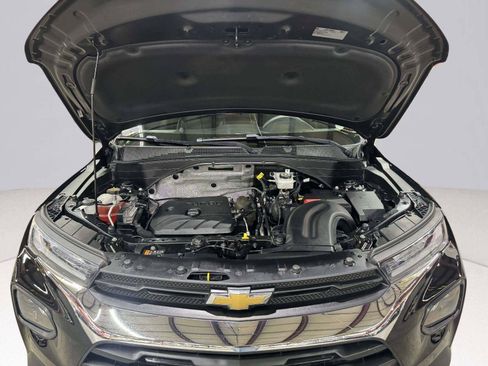 Used 2021 Chevrolet TrailBlazer LT w/ Convenience Package FWD image 43