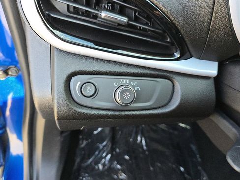 Used 2018 Chevrolet Volt LT w/ Comfort Package image 33