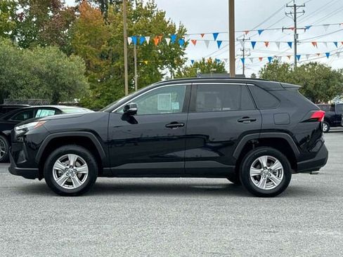 Used 2023 Toyota RAV4 XLE image 7