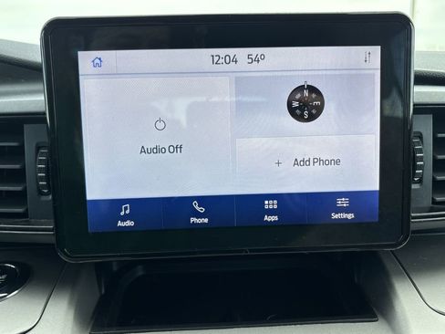 Used 2021 Ford Explorer XLT image 37