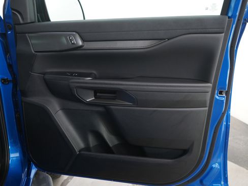 Used 2025 Ford Ranger Raptor AWD/4WD image 9