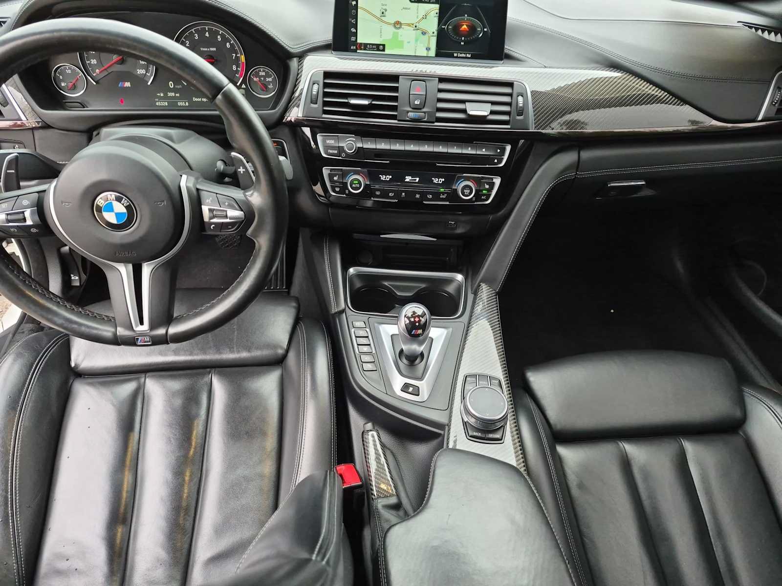 Used 2018 BMW M4 Convertible RWD image 15
