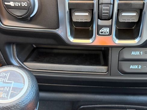 New 2026 Jeep Gladiator Sport AWD/4WD image 21