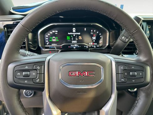 Used 2025 GMC Sierra 1500 SLT AWD/4WD image 20