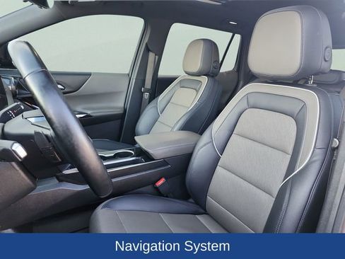 Certified 2025 Chevrolet Equinox LT w/ Convenience Package II image 16