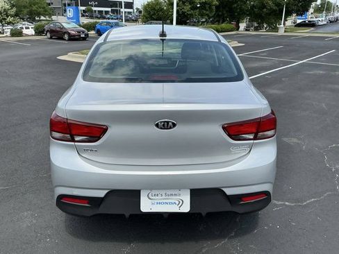 Used 2018 Kia Rio LX FWD image 4