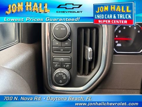 Used 2021 Chevrolet Silverado 2500 LT image 25