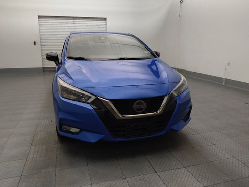Used 2020 Nissan Versa SR FWD image 14