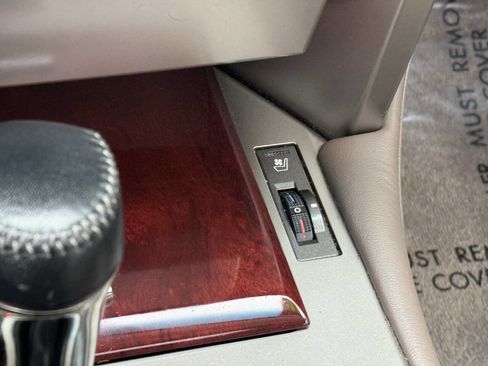 Used 2011 Lexus GX 460 image 12