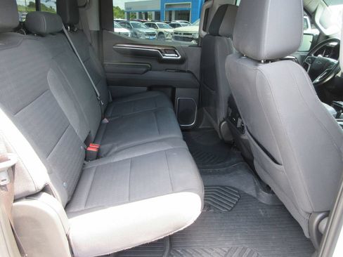 Certified 2023 Chevrolet Silverado 1500 LT Trail Boss w/ Convenience Package II AWD/4WD image 19