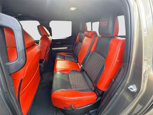 Used 2024 Toyota Tacoma TRD Sport w/ TRD Sport Upgrade Package image 12