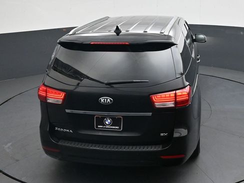 Used 2016 Kia Sedona SX FWD image 47
