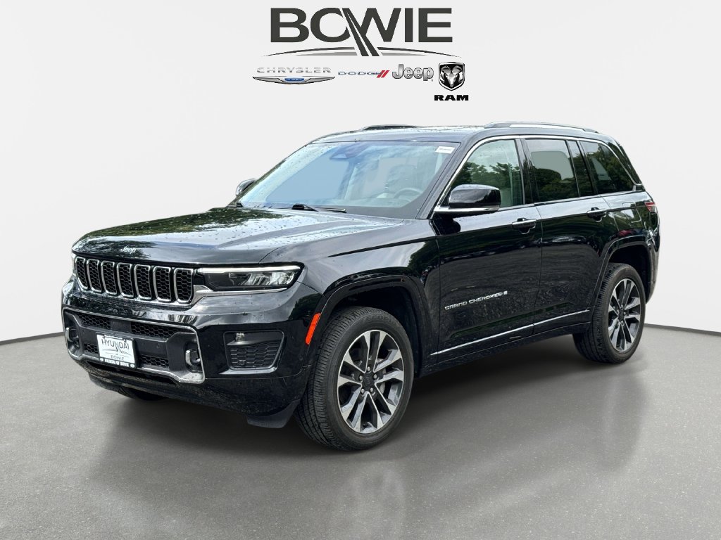 Used 2023 Jeep Grand Cherokee Overland RWD image 5