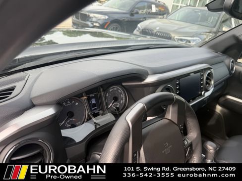 Used 2023 Toyota Tacoma Limited w/ Nightshade Package AWD/4WD image 8