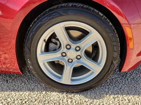 Used 2023 Chevrolet Camaro LT RWD image 7