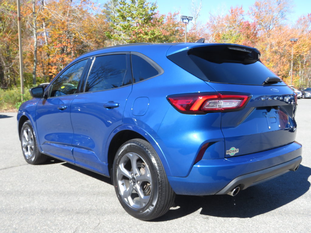 Used 2023 Ford Escape ST-Line AWD/4WD image 7