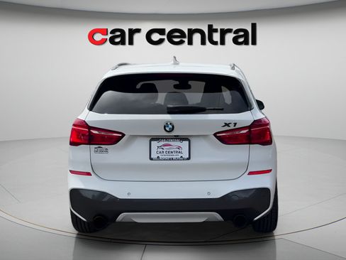 Used 2016 BMW X1 xDrive28i AWD/4WD image 4