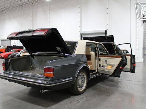 Used 1990 Rolls-Royce Silver Spur II RWD image 38