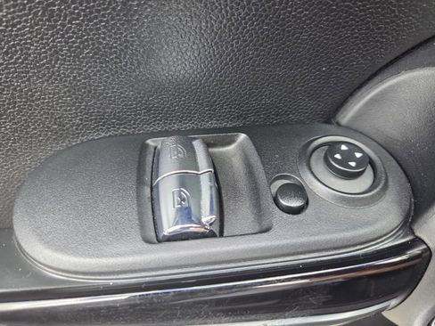 Used 2022 MINI Cooper S w/ Signature Upholstery Package image 13