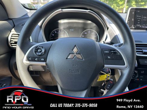 Used 2018 Mitsubishi Eclipse Cross LE AWD/4WD image 14